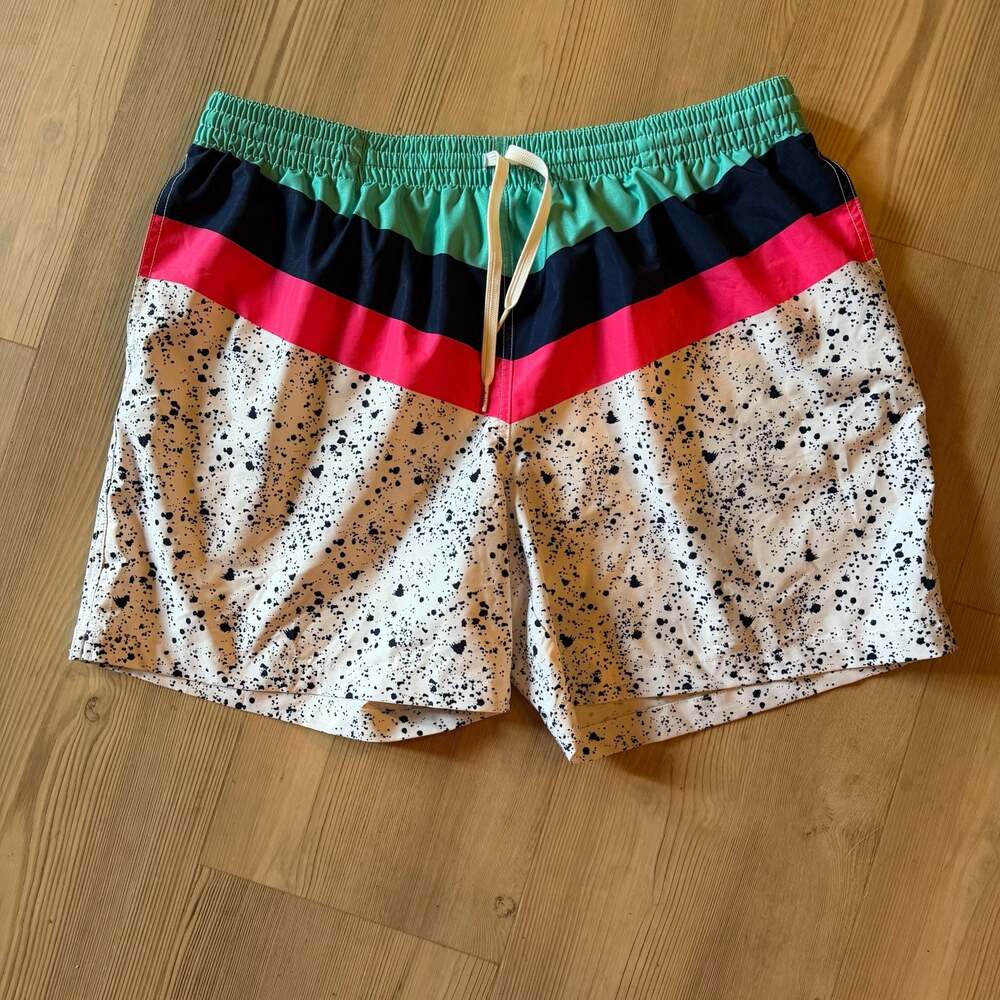 Chubbies The Aquatic Libations 5.5" Inseam Colorblock Splatter Swim Trunks